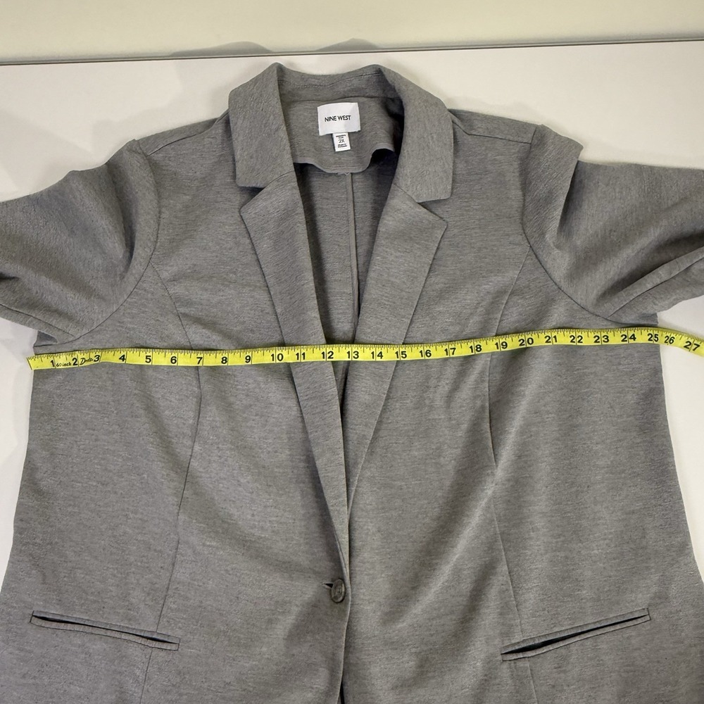 Nine West Womens Button Close Blazer Jacket XXL Sz 2XL Gray Casually Luxury Work - Picture 8 of 9